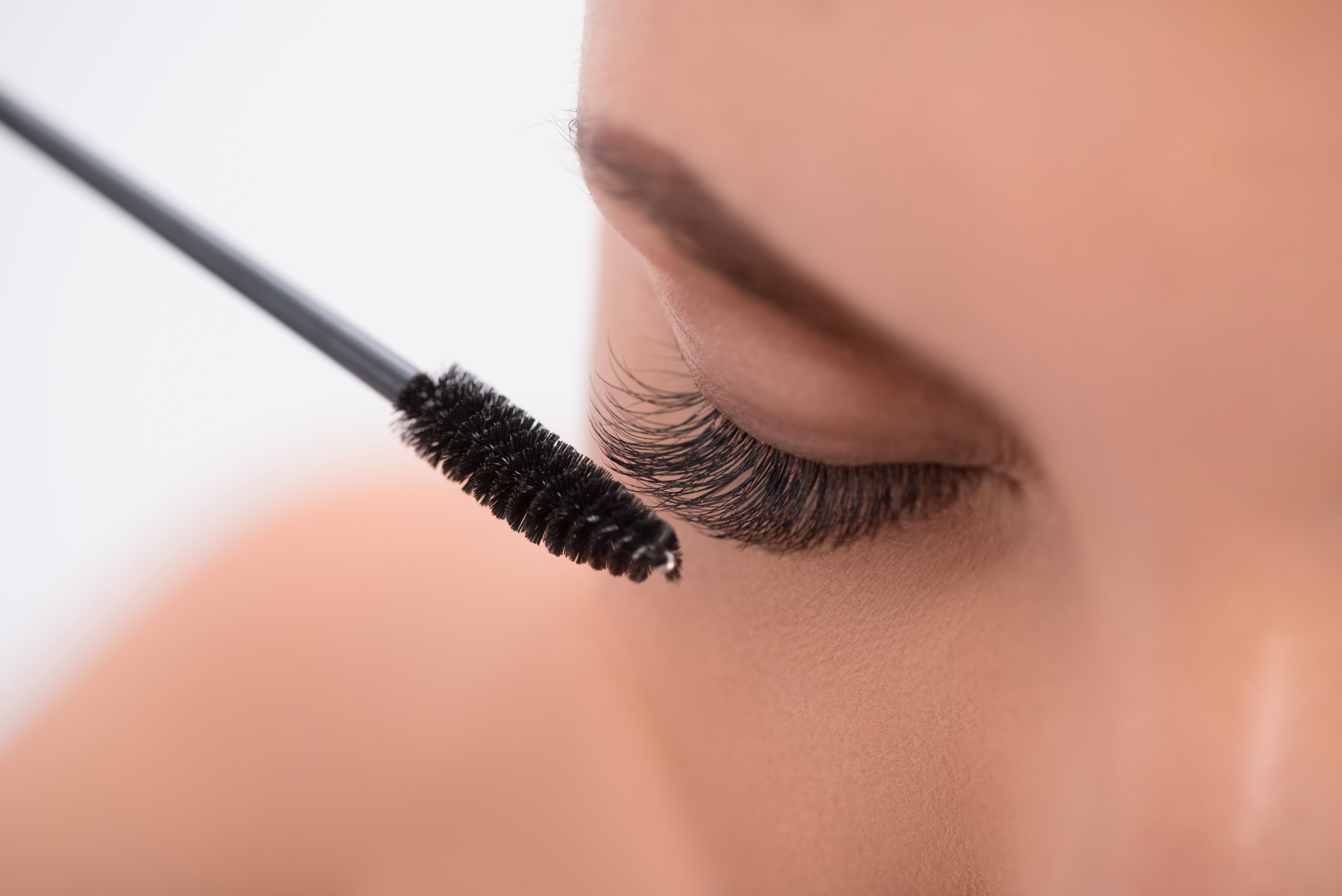 Augenblicke – Augenbrauenkorrektur, Augenbrauen färben, Wimpern färben, Wimpernlifting